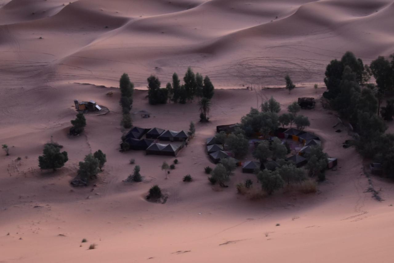 Chez Belkacem Hotel Merzouga Eksteriør billede